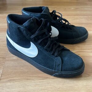 COPY - Nike SB Blazer Mid Mens Sz 12